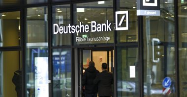 People enter the Deutsche Bank headquarters in Frankfurt am Main, Germany, Jan. 28, 2026. (EPA Photo)