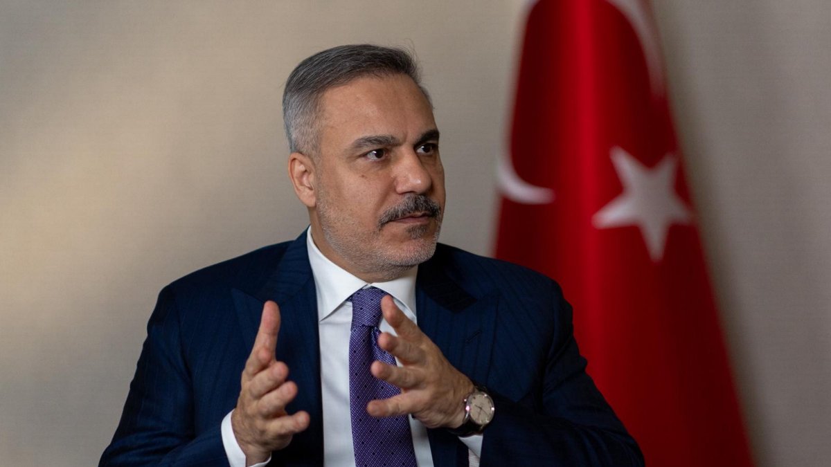 Foreign Minister Hakan Fidan speaks in an interview with "Talk to Al Jazeera” on Al Jazeera television, in this photo released on Jan. 29, 2026. (AA Photo)