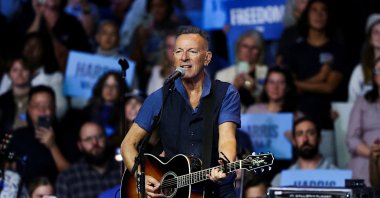 Bruce Springsteen performs during a campaign rally for Democratic presidential nominee U.S. Vice President Kamala Harris in Philadelphia, Pennsylvania, U.S., Oct. 28, 2024. (Reuters Photo)