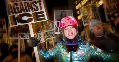 A group of anti-US Immigration and Customs Enforcement (ICE) protesters hold signs and shout slogans in downtown Minneapolis, U.S., Jan. 27, 2026. (AFP Photo)