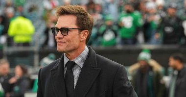 Tom Brady looks on before the NFC Wild Card Playoff game between the Philadelphia Eagles and the San Francisco 49ers at Lincoln Financial Field, Philadelphia, U.S., Jan. 11, 2026. (AFP Photo)