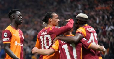Galatasaray's Yunus Akgün (2nd R) celebrates with teammates after scoring his side's third goal during the Champions League league phase match against Bodo Glimt, Istanbul, Türkiye, Oct. 22, 2025. (AP Photo)