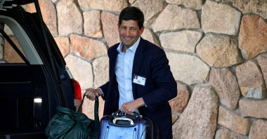 Kevin Warsh, former member of the Federal Reserve Board of Governors, arrives at The Sun Valley Resort for the Allen and Company Sun Valley Media and Technology Conference in Sun Valley, Idaho, U.S., July 8, 2025. (Reuters Photo)