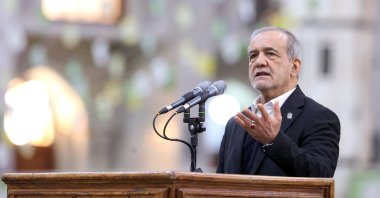 President Masoud Pezeshkian addresses cabinet members, as they visit of the tomb of Khomeini in Tehran, Iran, Jan. 31, 2026. (AFP Photo)