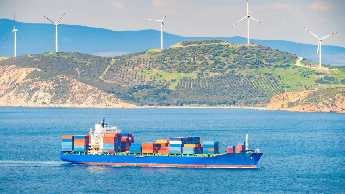 Volume of cargo handled at Türkiye’s ports sets record in 2025