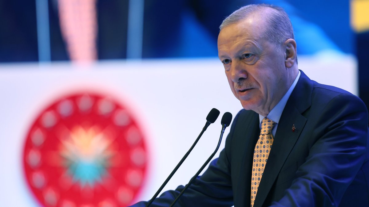 Erdoğan kicks off 2026 diplomatic blitz with Saudi Arabia, Egypt trips