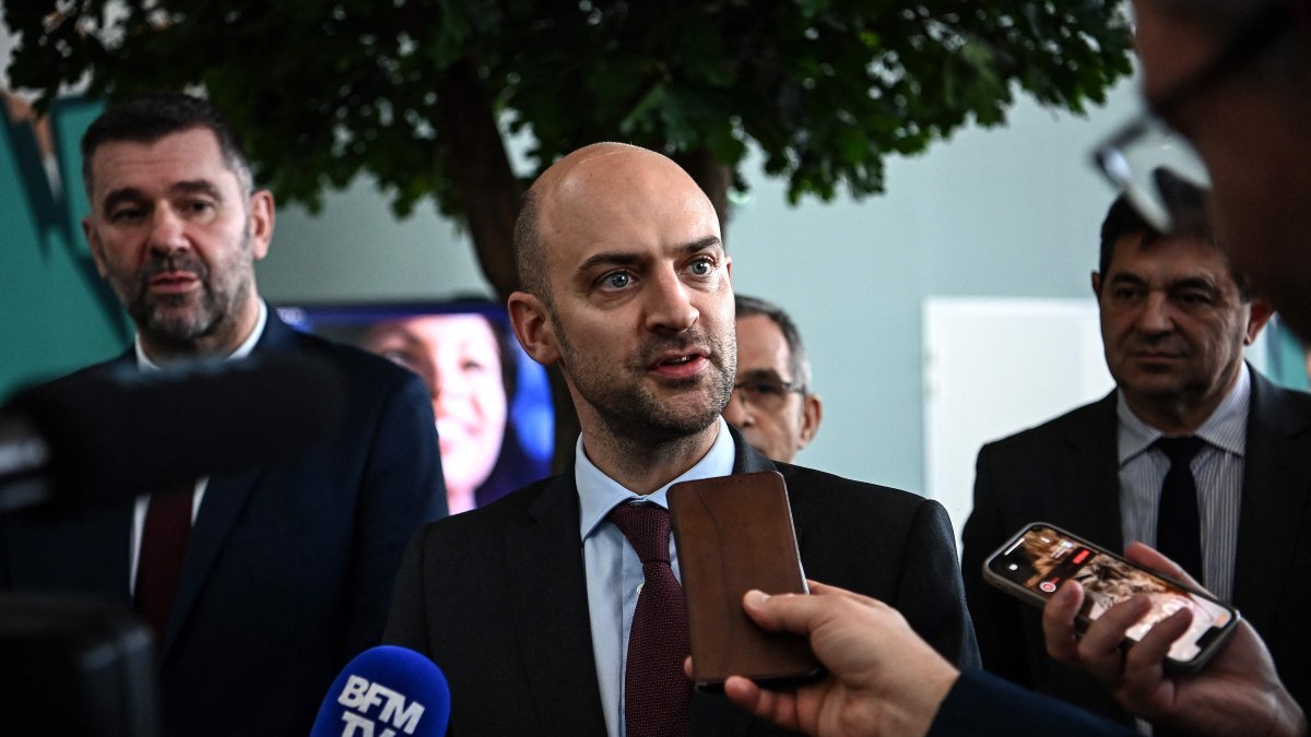 France hails mediation push as possible US–Iran talks eyed in Istanbul