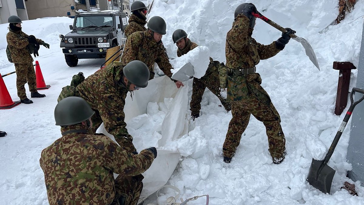 Temp shift triggers Japan avalanche warning after winter kills 35
