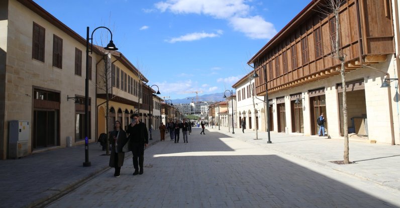 Journalists from 11 countries examine recovery efforts in Hatay after the Feb. 6, 2023 earthquakes during a program organized by the Presidency’s Directorate of Communications, Hatay, southern Türkiye, Feb. 2, 2026. (AA Photo)