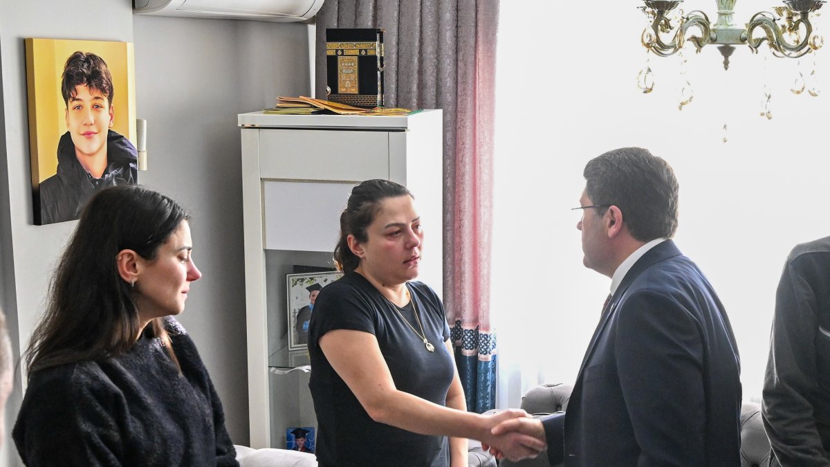 Turkish lawmakers join forces to curb violence by minors  