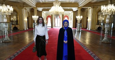 First lady Emine Erdoğan and Jordan’s Queen Rania tour Dolmabahçe Palace, Istanbul, Türkiye, Feb. 7, 2026. (AA Photo)