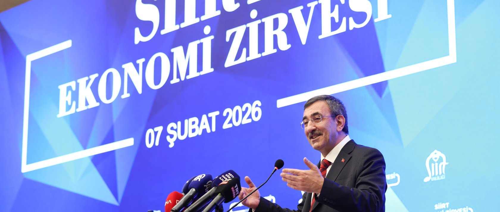 Vice President Cevdet Yılmaz speaks during a summit, Siirt, southeastern Türkiye, Feb. 7, 2026. (AA Photo)