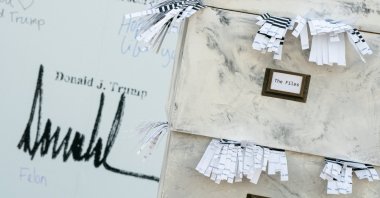 An installation representing the files tied to convicted sex offender Jeffrey Epstein and a birthday message U.S. President Donald Trump allegedly wrote to Epstein is displayed on the National Mall, Washington, U.S., Jan. 19, 2026. (Reuters Photo)