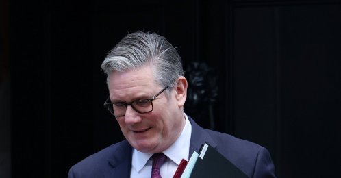 British Prime Minister Keir Starmer departs 10 Downing Street for Prime Minister's Questions at Parliament in London, U.K., Feb. 4, 2026. (EPA Photo)