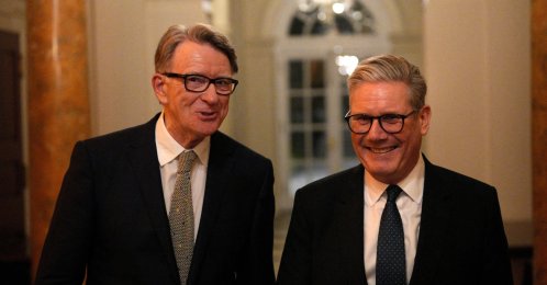 British Prime Minister Keir Starmer (R) talks with Britain's ambassador to the United States Peter Mandelson during a welcome reception at the ambassador's residence, in Washington, DC, U.S., Feb. 26, 2025. (Reuters Photo)