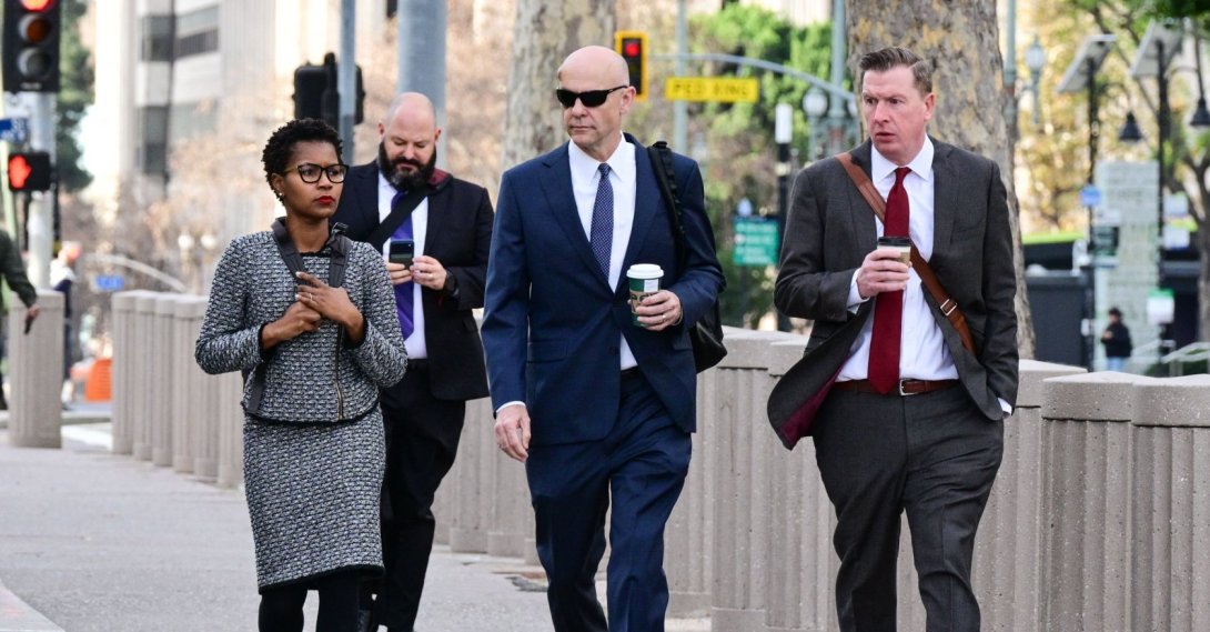 Phyllis Jones (L), attorney for Meta, arrives to the Los Angeles County Superior Court in Los Angeles, U.S., Feb. 9, 2026. (AFP Photo)