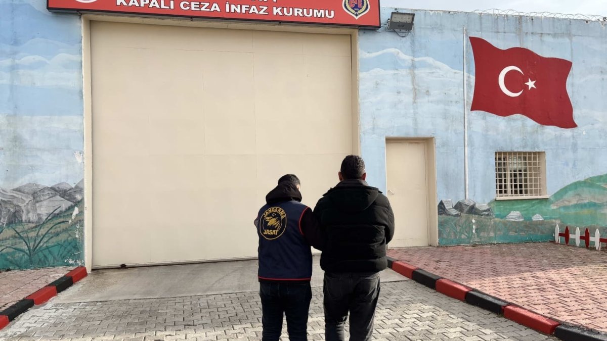 Turkish authorities capture several suspects over alleged FETÖ-links