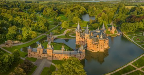 An aerial view of Castle De Haar, the Netherlands. (Shutterstock Photo)