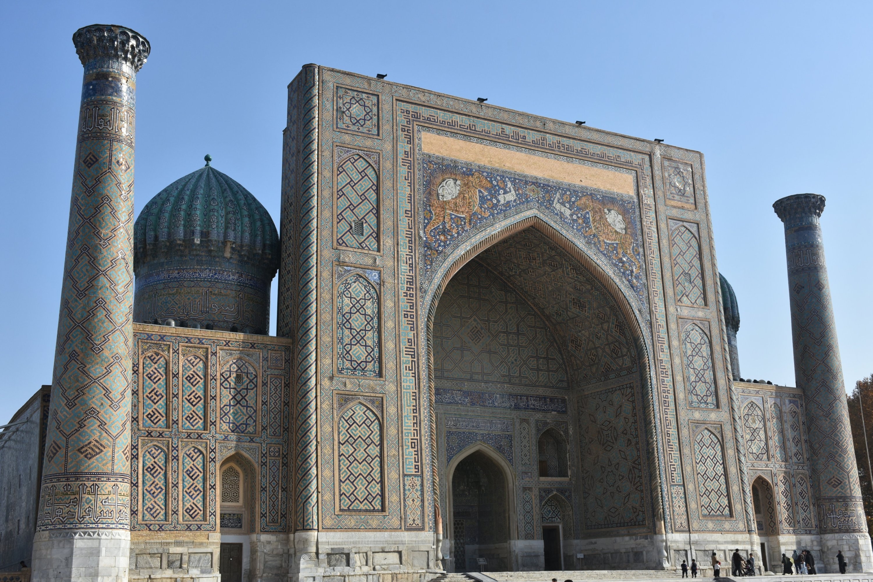 A general view of Sher‑Dor Madrassa, Samarkand, Uzbekistan, Nov. 20, 2025. (AA Photo)