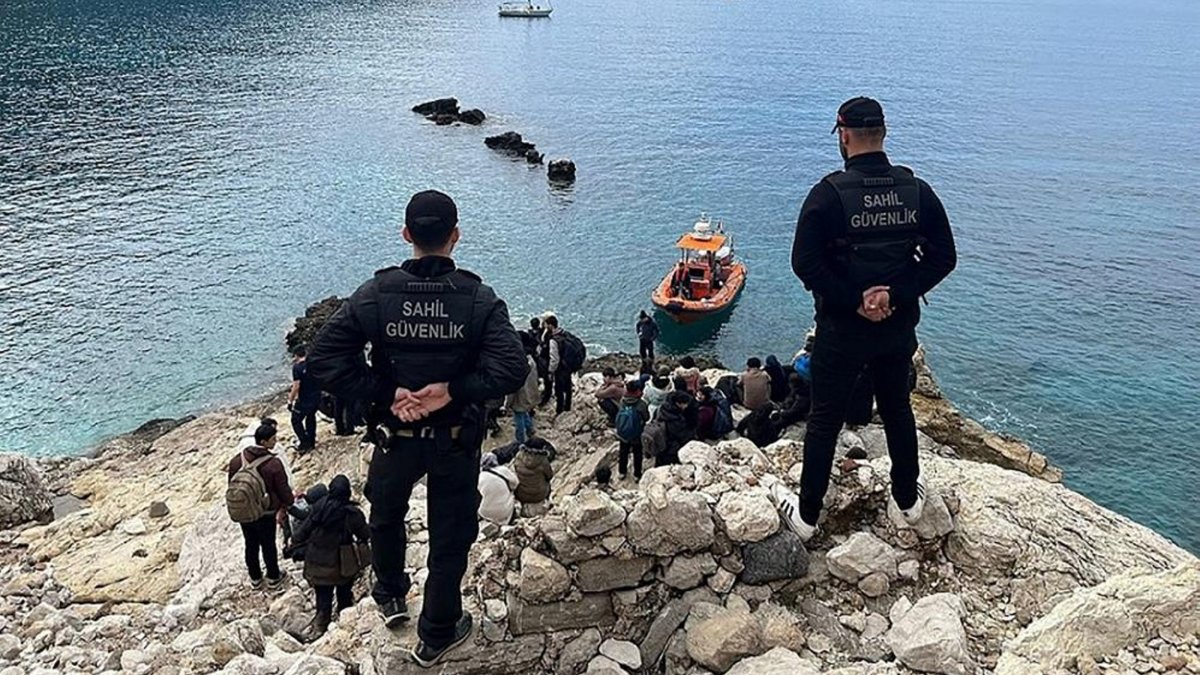 The Turkish coast guard detains 60 irregular migrants preparing to set sail on the coast of western Muğla province, Türkiye, Feb. 9, 2026. (AA Photo)