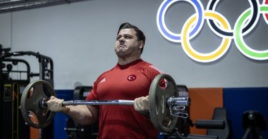 National wrestler Riza Kayaalp trains after winning the Zagreb Open Wrestling Championships, Istanbul, Türkiye, Feb. 11, 2026. (AA Photo)
