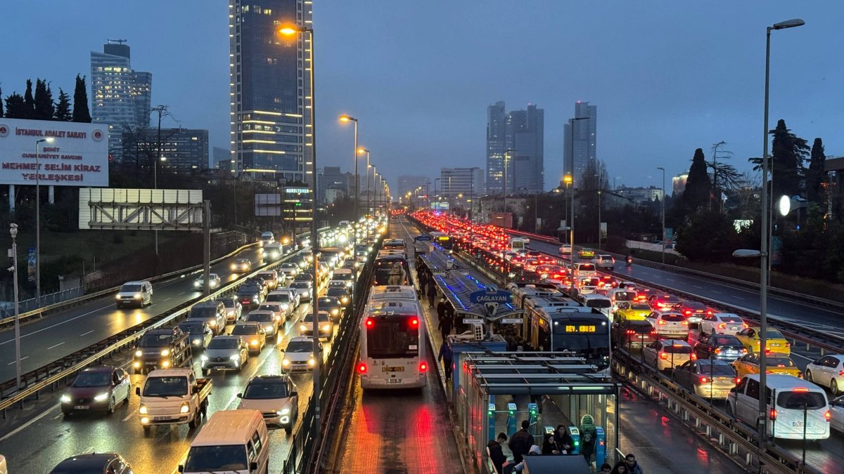 Türkiye passes sweeping law to tighten traffic penalties