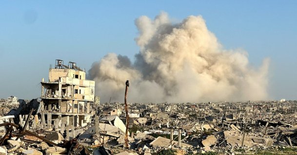 Smoke rises following an explosion, within the "yellow line" zone, which is controlled by Israel, in Khan Younis in the southern Gaza Strip, Feb. 10, 2026. (Reuters Photo)