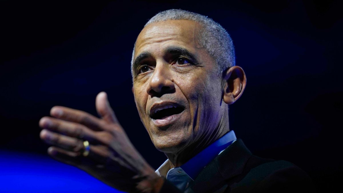 Former President Barack Obama speaks at an event in Chicago, U.S., Dec. 5, 2024. (AP Photo)