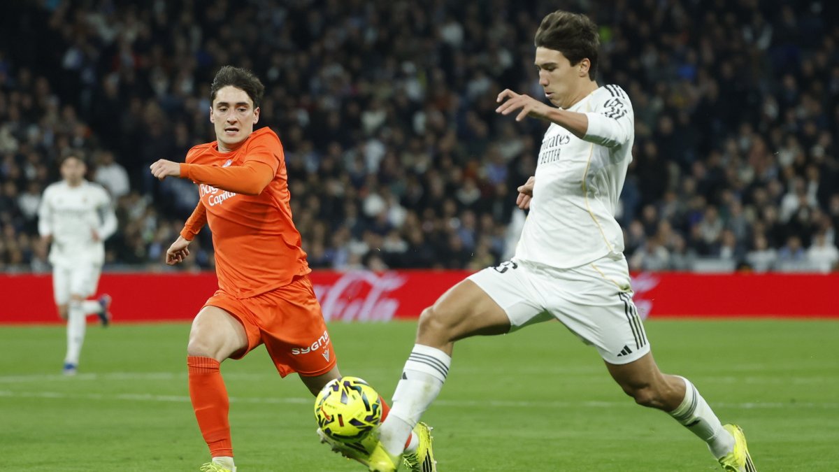 Real Madrid's Gonzalo in action during the La Liga match against Real Sociedad, Madrid, Spain, Feb. 14, 2026. (EPA Photo)
