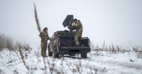 Ukrainian servicemen from an anti-drone mobile fire team prepare to intercept Russian drones at an undisclosed location in the Chernihiv region, northern Ukraine, Feb. 14, 2026. (EPA Photo)