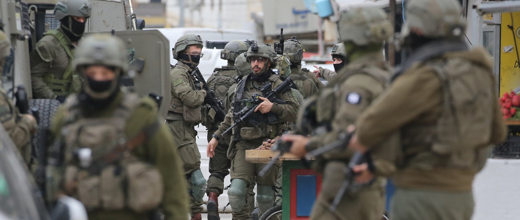 Israeli troops raid the city of Nablus in occupied West Bank, Jan. 22, 2026. (AA Photo)