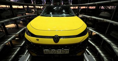 A Volkswagen T-Roc vehicle is loaded into a delivery tower at the German carmaker's plant, Wolfsburg, Germany, Nov. 21, 2025. (Reuters Photo)