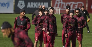 Galatasaray players attend football practice in Kemerburgaz, Istanbul, Türkiye, Feb. 16, 2026. (AA Photo)
