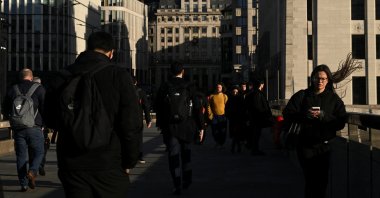 People walk on London Bridge, in London, Britain, Feb. 16, 2026. (Reuters Photo)