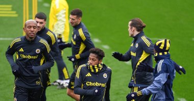 Fenerbahce players take part in training ahead of the UEFA Europa League round of 16 play-off first leg against Nottingham Forest, Feb. 18, 2026. (AA Photo)
