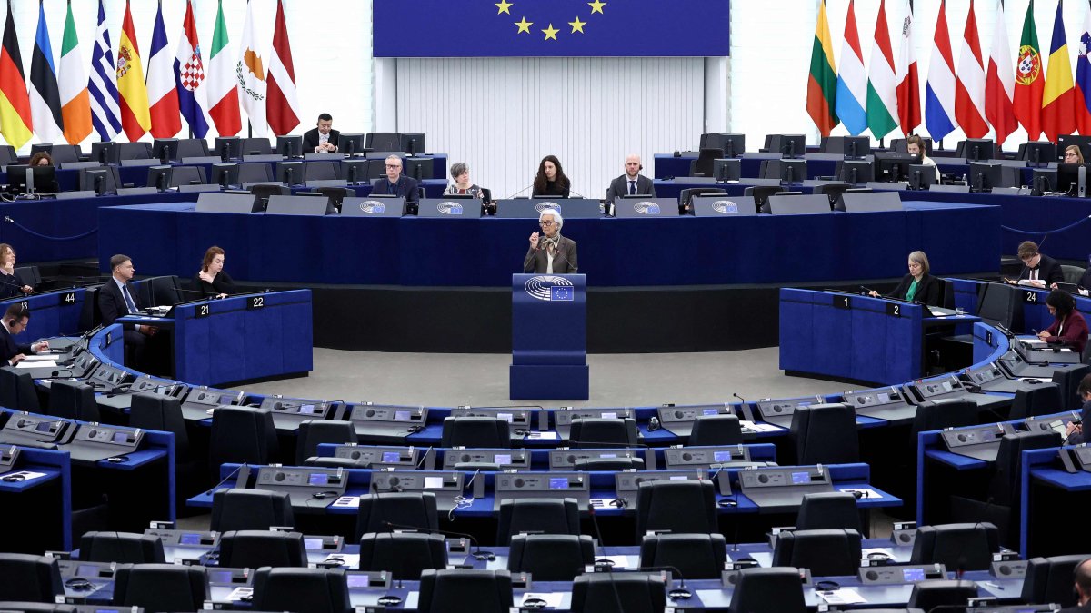 European Central Bank (ECB) President Christine Lagarde speaks to present the bank's 2025 Annual Report to the European Parliament, Strasbourg, eastern France, Feb. 9, 2026. (AFP Photo)