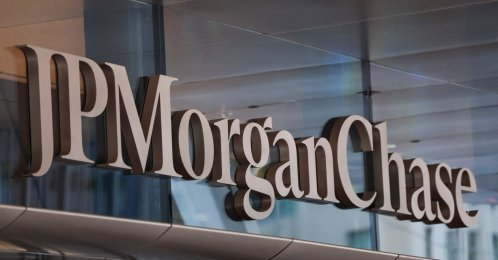 Exterior view of the logo adorning the new JPMorgan Chase global headquarters building at 270 Park Avenue, New York City, U.S., Nov. 13, 2025. (AFP Photo)