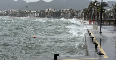 Storm-like winds sweep through streets in Marmaris, causing disruptions and alerting residents, Muğla, Türkiye, Feb. 26, 2026. (AA Photo)
