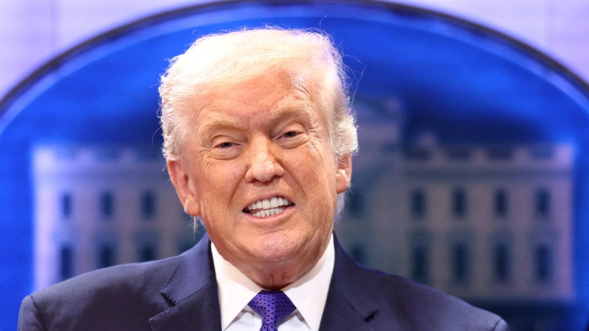 Trump defies Supreme Court, hikes global tariff rate to 15%