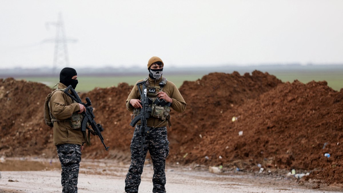 Syria appoints envoy to oversee deal with US-backed YPG