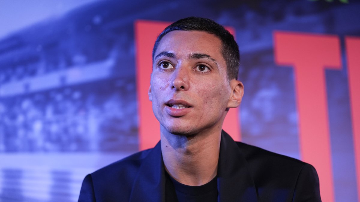 National rider Toprak Razgatlioglu speaks after the premiere of the documentary “El Turco: Toprak Razgatlioglu,” which chronicles his journey from World Superbike champion to MotoGP, at Terminal Kadikoy, Istanbul, Türkiye, Feb. 10, 2026. (AA Photo)
