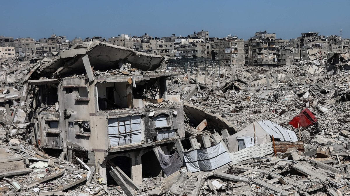 Israeli minister threatens to occupy all Gaza if Hamas refuses to disarm