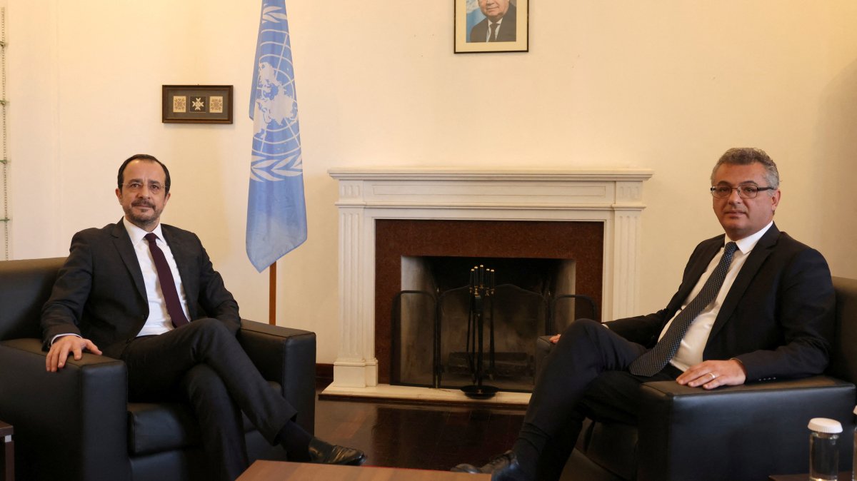 Turkish, Greek Cypriot leaders meet in push to revive negotiations