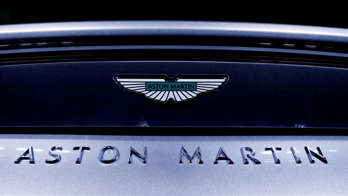 The Aston Martin logo is seen in New Delhi, India, Aug. 29, 2024. (Reuters Photo)
