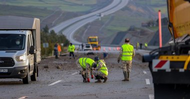 Emergency and security teams work at the crash site in the Naipli area of Karesi district, Balıkesir, Türkiye, Feb. 25, 2026. (AA Photo)