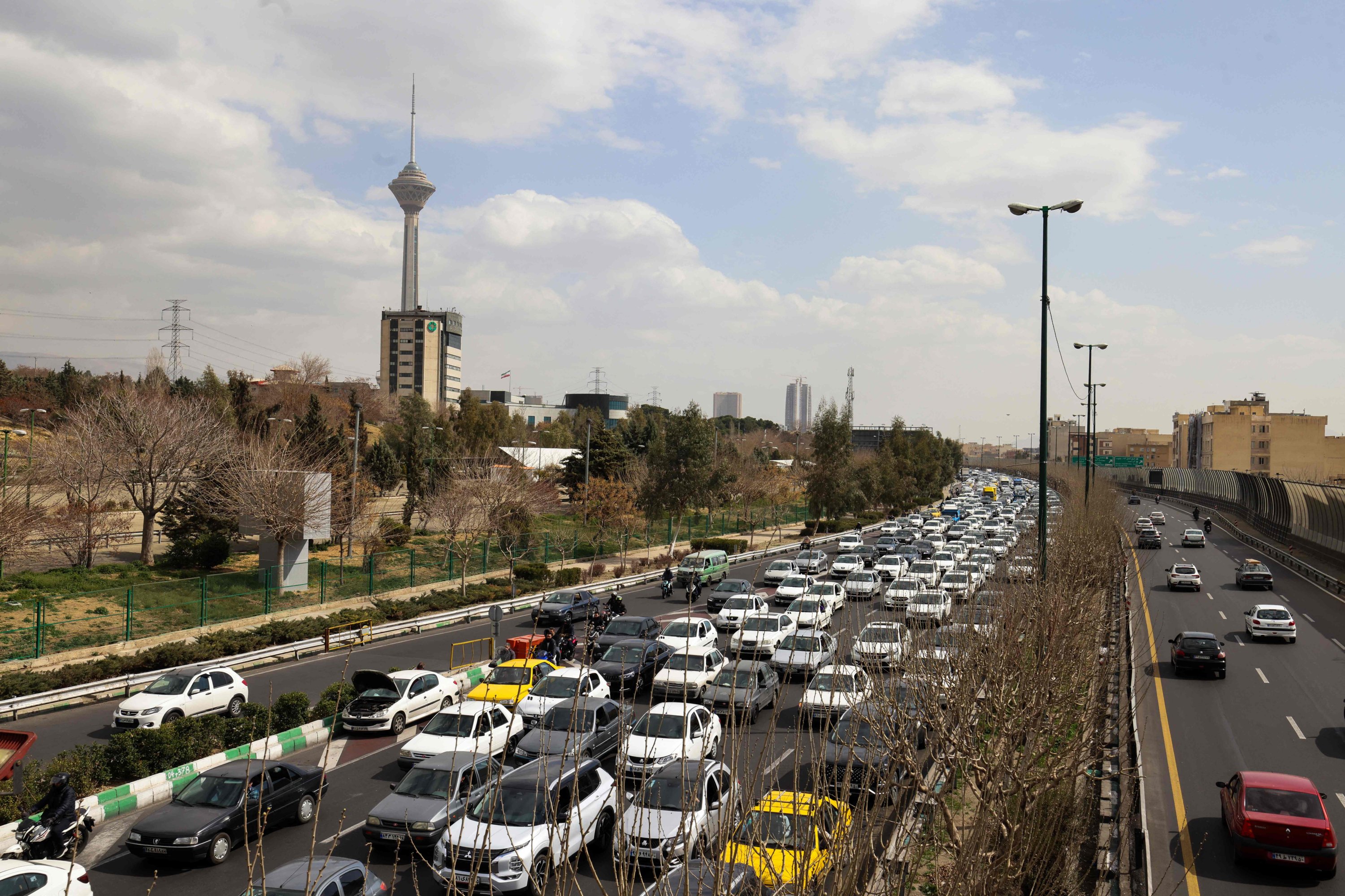 Türkiye urges citizens in Iran to stay in secure areas amid US-Israeli attacks