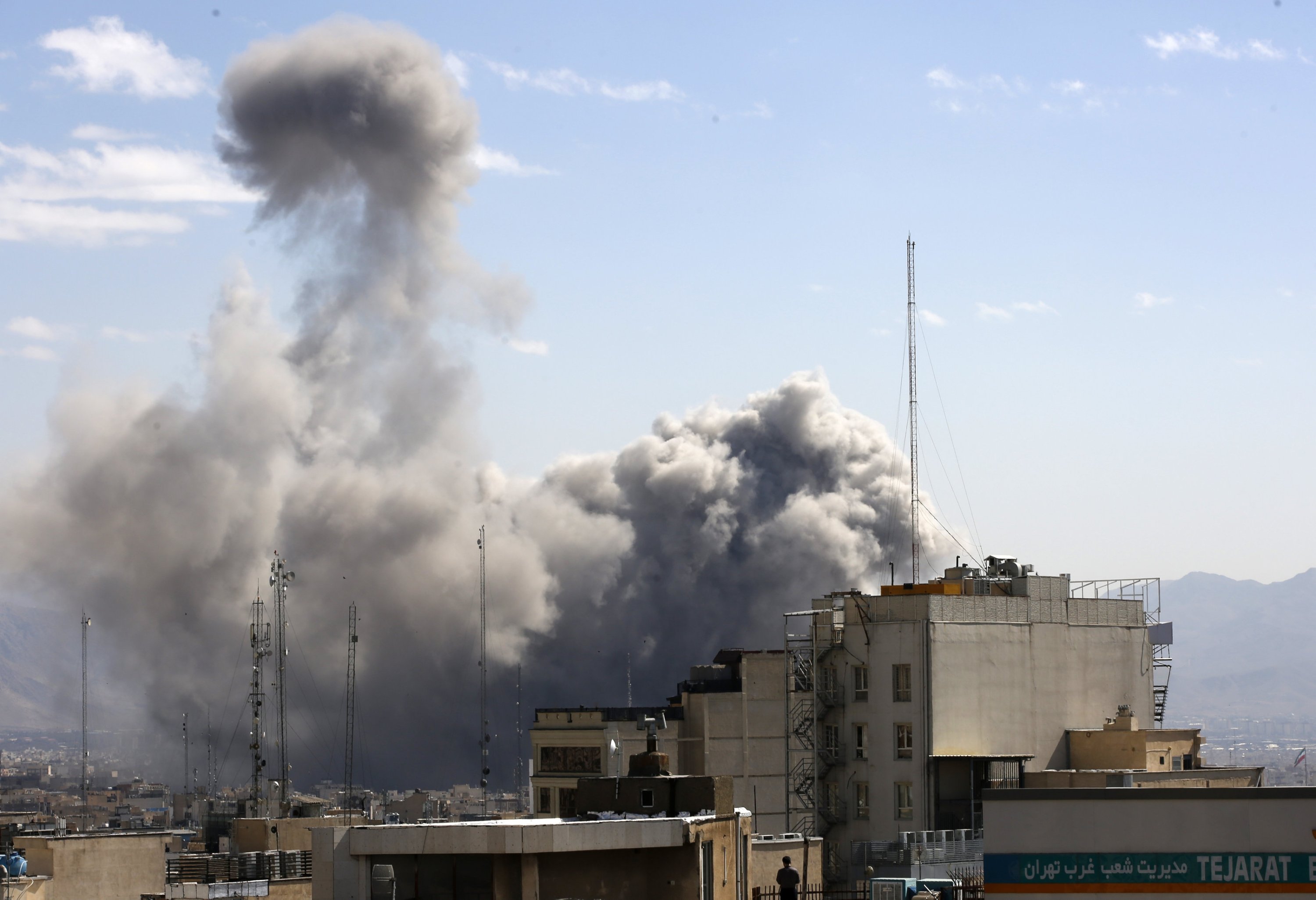 Türkiye urges citizens abroad to check security notices amid Iran-US war