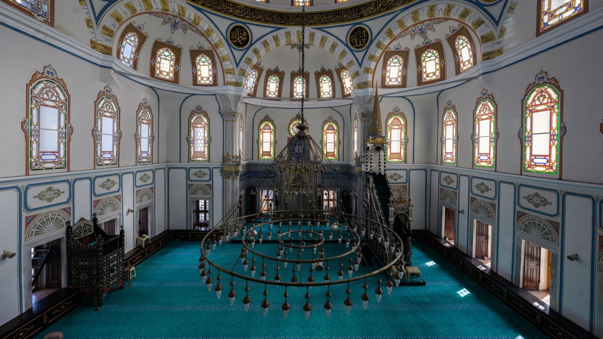 The bright and ornate interior of Hamid-i Evvel Mosque in Beylerbeyi, Istanbul, Türkiye, Feb. 24, 2026. (AA Photo)