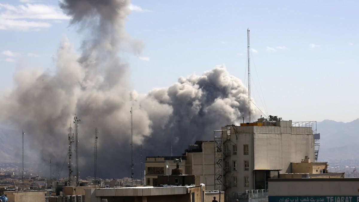 Türkiye urges citizens abroad to check security notices amid Iran-US war