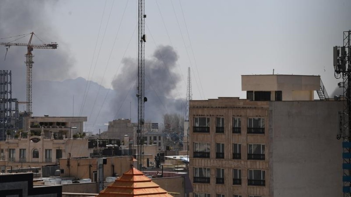 Israeli military says mobilizing almost 100,000 reservists for Iran attacks